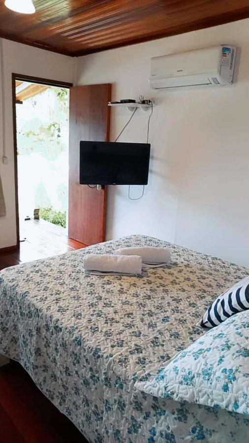 Club Mv Saco Do Ceu Hotell Abraão Rom bilde